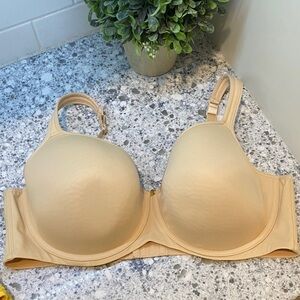 Essential Bodywear nude underwire bra size 44E or 44 DD